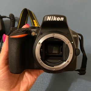 Nikon D3500 24.2MP DSLR Digital Camera with Ring Flash and camera bag